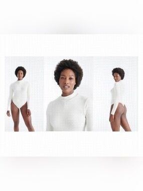 Knix x Birds Papaya Ribbed Mockneck Bodysuit Cream Long Sleeve Size M